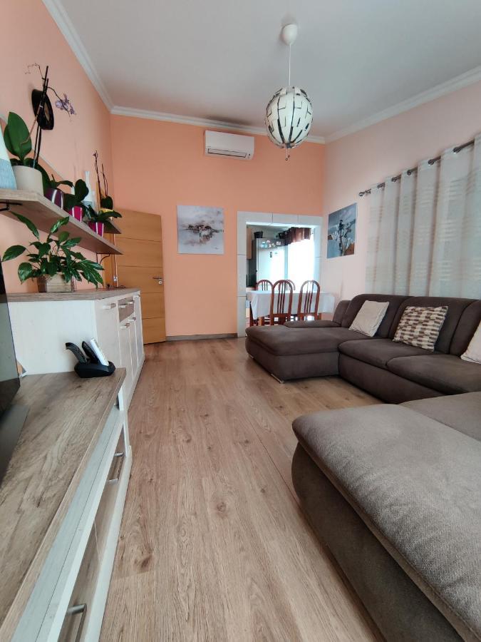 Apartment Casinha Gabriela *